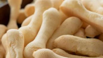  Biscoitos de Polvilho Azedo Crocantes e Irresistíveis